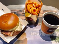 -麦当劳(静安寺店)
