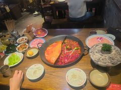 -萍姐火锅·公路夜市(武汉首店)