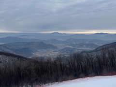 -中旅松花湖滑雪场