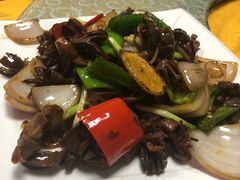 -红旗山庄(圭峰山店)