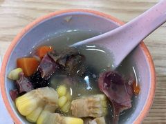 -瑞霖·隆江猪脚饭
