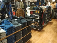 -优衣库(哈尔滨中央大街店)