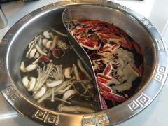 -憨铁匠老火锅(龙岗万科里店)