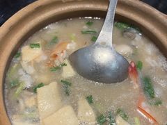 -皮蛋弟砂锅店(总店)