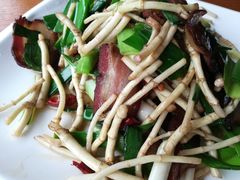 折耳根酱肉-盐帮食坊•小河帮川菜(四川师大店)