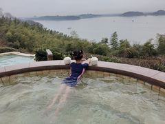 -天目湖涵田半山温泉水乐园