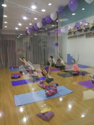 -亚太瑜伽普拉提学院