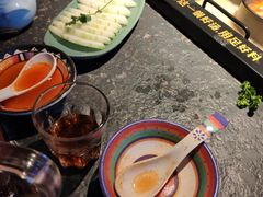 -老牌坊云南鱼豆花火锅(哈西万达店)