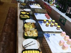 自助取餐区-临沂荣华大酒店