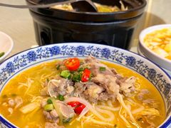 酸汤肥牛-江南村酒家