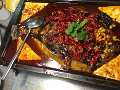 -探鱼·鲜青椒爽麻烤鱼(广州花都来又来店)