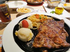 -豪客来牛排(重庆三峡广场步行街1704店)