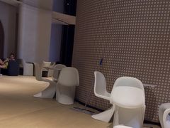 -涨巢·潮玩水疗局