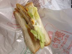 iphone_upload_pic-麦当劳(轻轨曹杨路店)