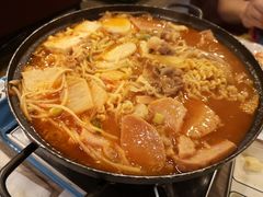 部队火锅-郑阿姨的家·이모네·韩料&烤肉(武川路店)