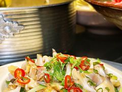 -鲜入唯煮·港式海鲜牛肉火锅(金宝街店)