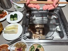 -海底捞火锅(宝龙广场夜宵主题店)