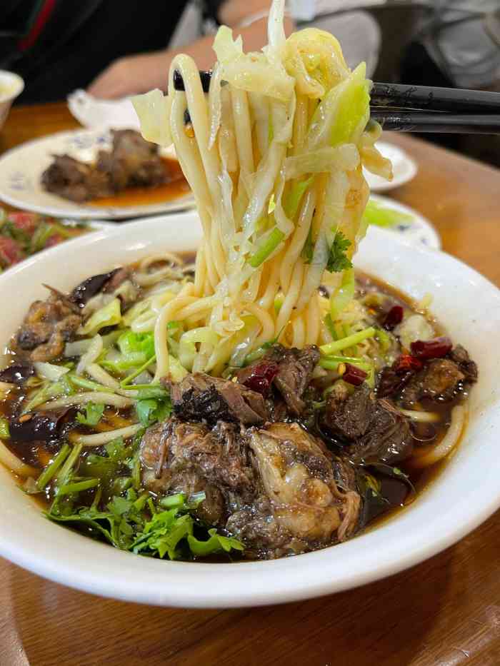 柴氏风味斋(甘家口店)-"带着期望来,揣着失望走,小碗牛肉近一半是.