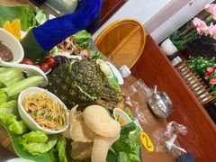 -沐毫傣泐云南菜孔雀宴•手抓饭傣味烧烤(曼听公园店)