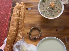 -云南大锅豆浆店