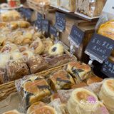 很喜欢的日式面包店，价格小贵