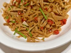-鱼痴渔醉·食鲜集(月亮湾店)