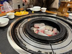 -阿山卓·野生菌火锅·纳西火塘烤肉