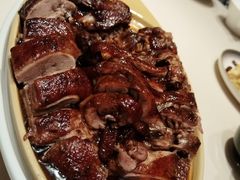 -八府香鸭·啫啫煲(华山路店)