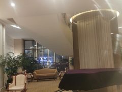 -汕尾巴黎半岛酒店