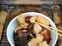 -仓桥直街臭豆腐