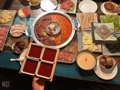 -房子红了鱼豆花重庆老火锅(广厦学院店)