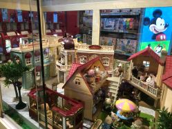 -Hamleys哈姆雷斯(东方福来德店)