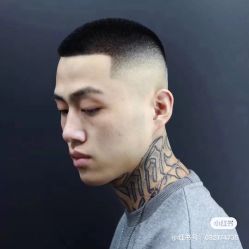 -时尚殿堂明星门店