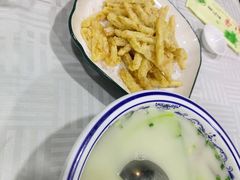-莲花石酸菜鱼(临海远洲路店)