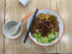 -瑞霖·隆江猪脚饭