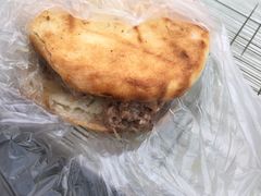 -老西关黄老太牛肉烧饼