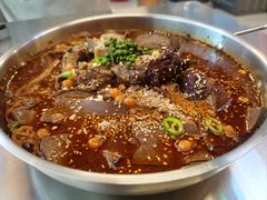 麻辣冒烤鸭-蓉三少冒烤鸭·四川小吃集(北京首店)