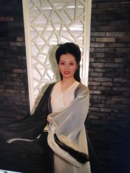 -盘子女人坊古装写真摄影(厦门总店)