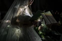 -Color卡诺婚纱礼服馆(南京严选店)