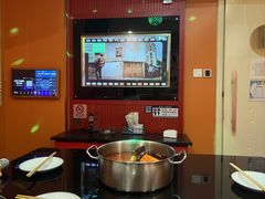 -唯爱KTV聚会餐厅(仙林东城汇店)