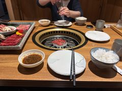 -炼火烤肉店