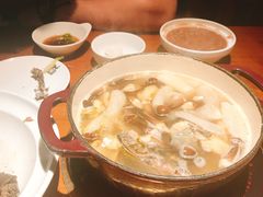 -黑鸡小馆(金源店)