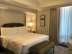 -广州富力丽思卡尔顿酒店