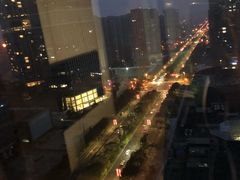 -西安绿地假日酒店
