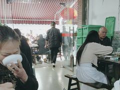 -小杨翘脚牛肉