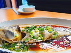 葱油竹鱼-万景饭店·鱼街农家菜