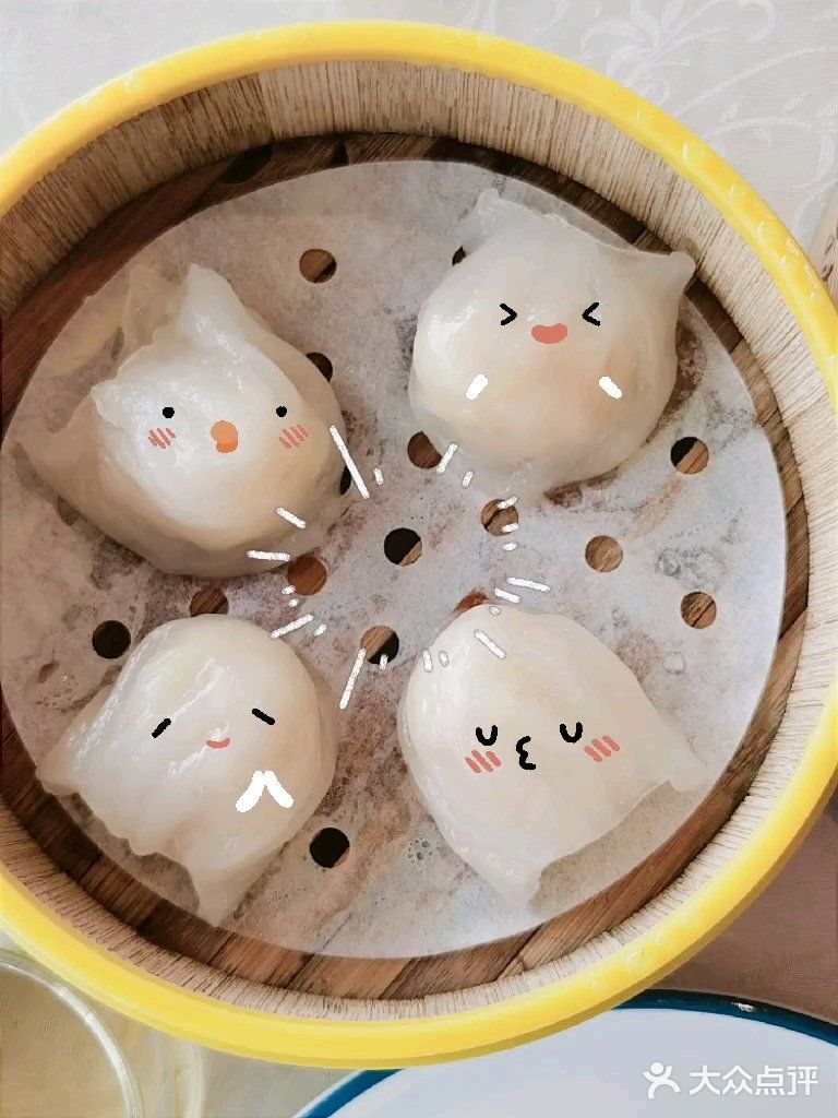 打卡旋转餐厅🍱美食☕️喝茶👀看美景