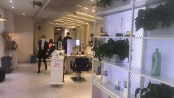 -PE SALON