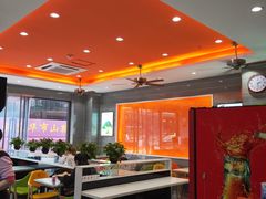 大堂-张亮麻辣烫(上海天津路店)