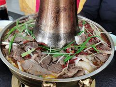 -撒拉人家.酸菜牦牛肉火锅